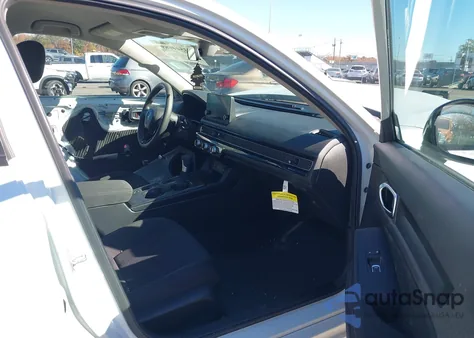 2025 Honda Civic Lx z USA, uszkodzony, nr VIN 2HGFE2F24SH571927